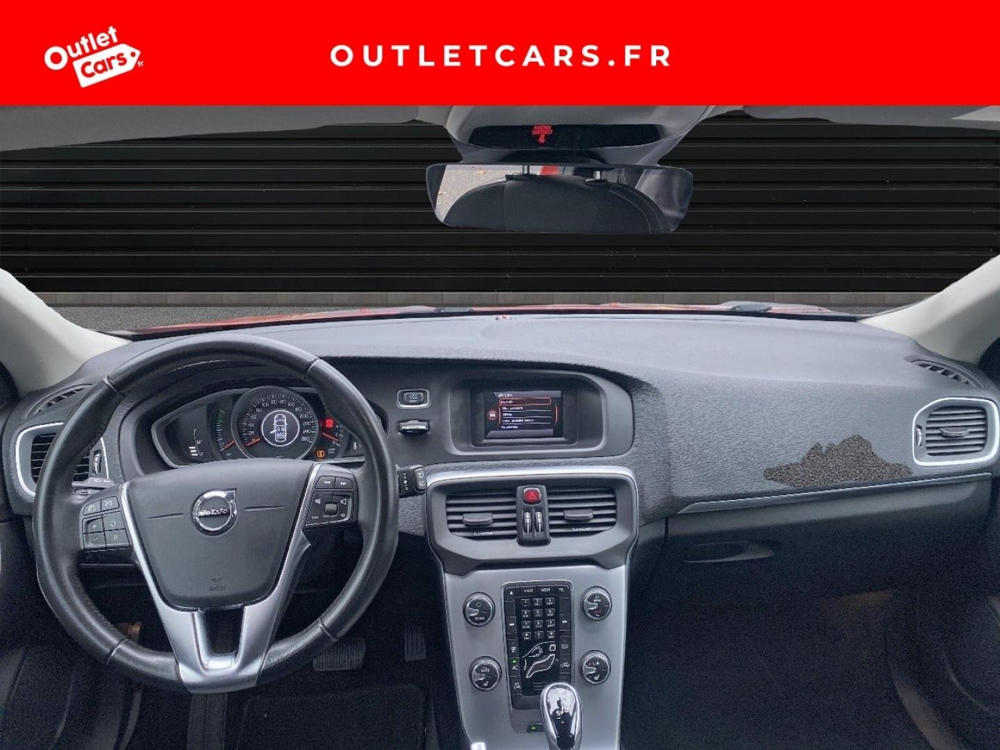 Voitures occasions VOLVO V40 Momentum Rezé