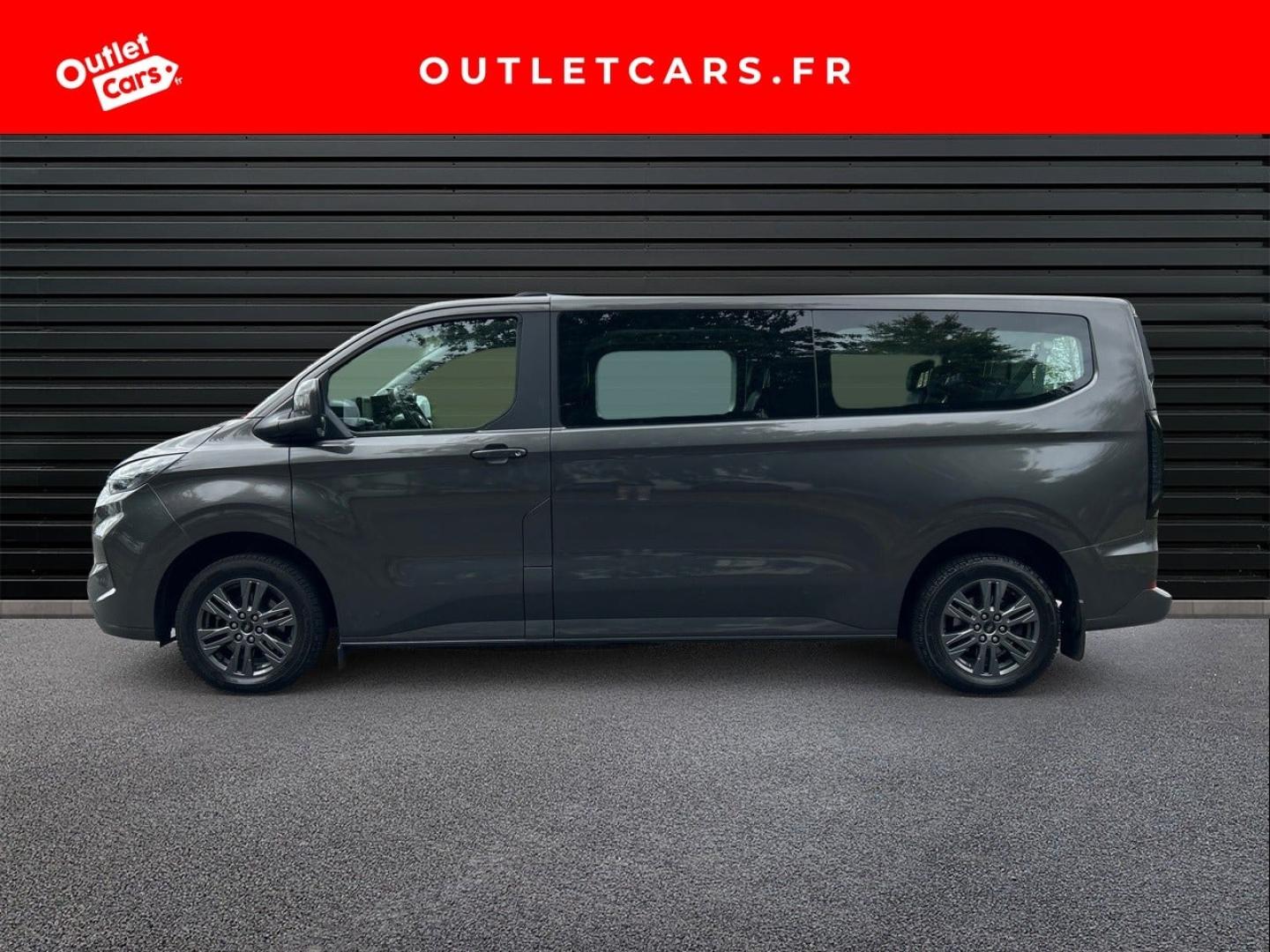 Voitures occasions FORD Tourneo Custom Titanium Rezé