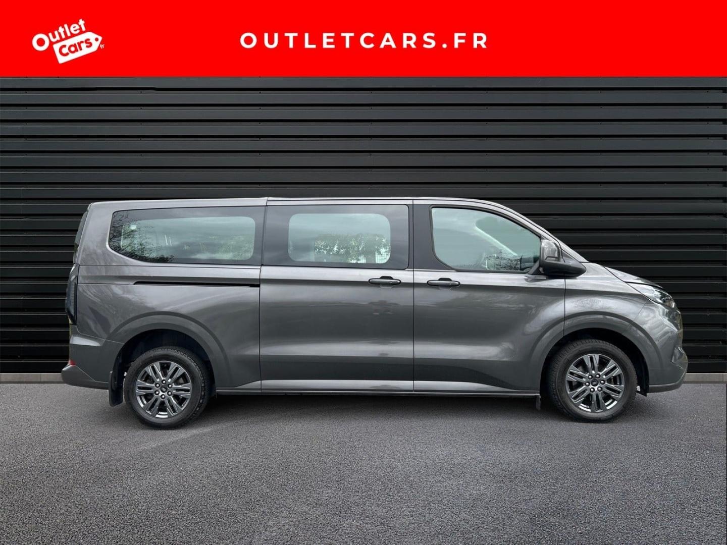 Voitures occasions FORD Tourneo Custom Titanium Rezé