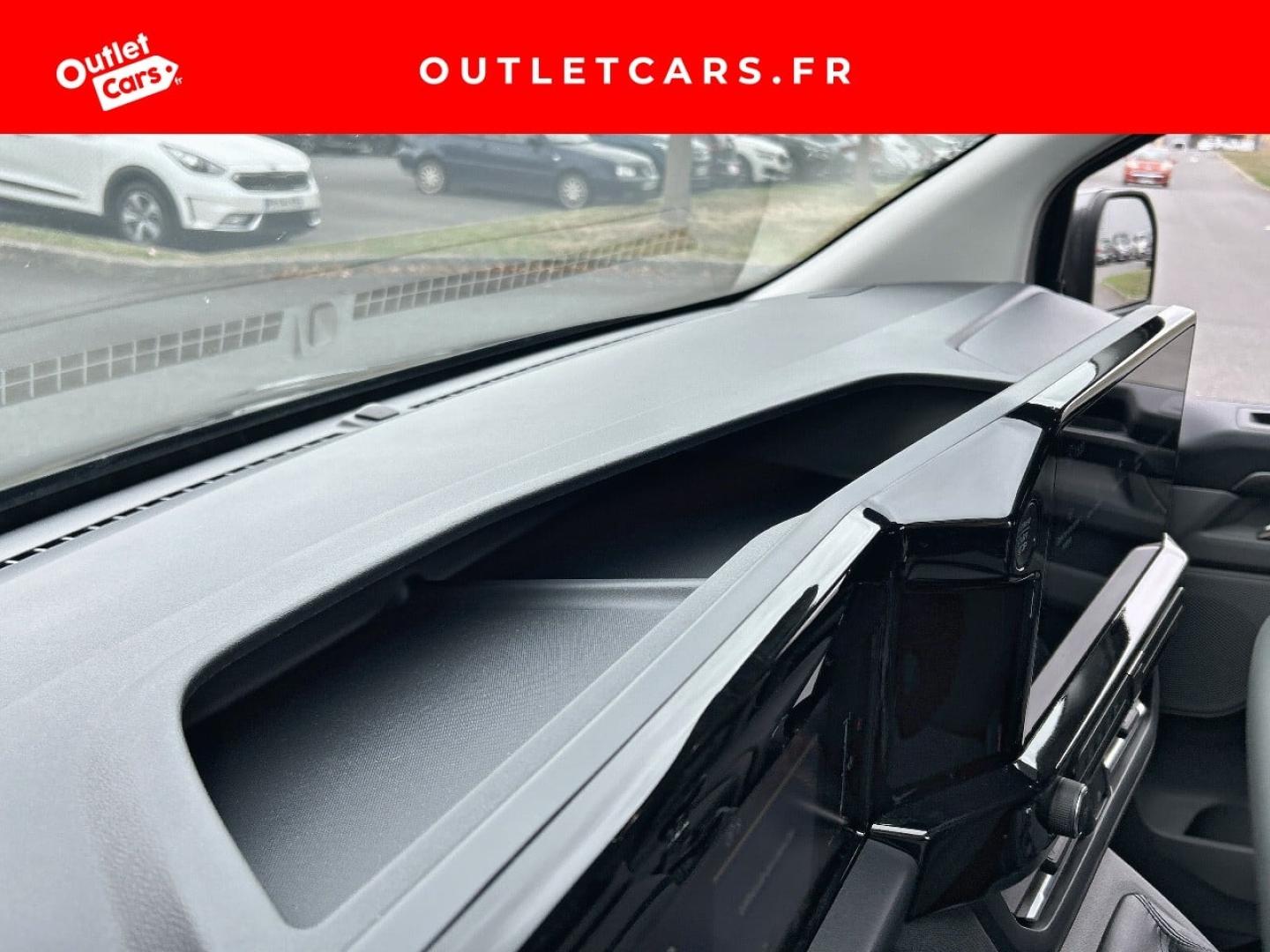 Voitures occasions FORD Tourneo Custom Titanium Rezé
