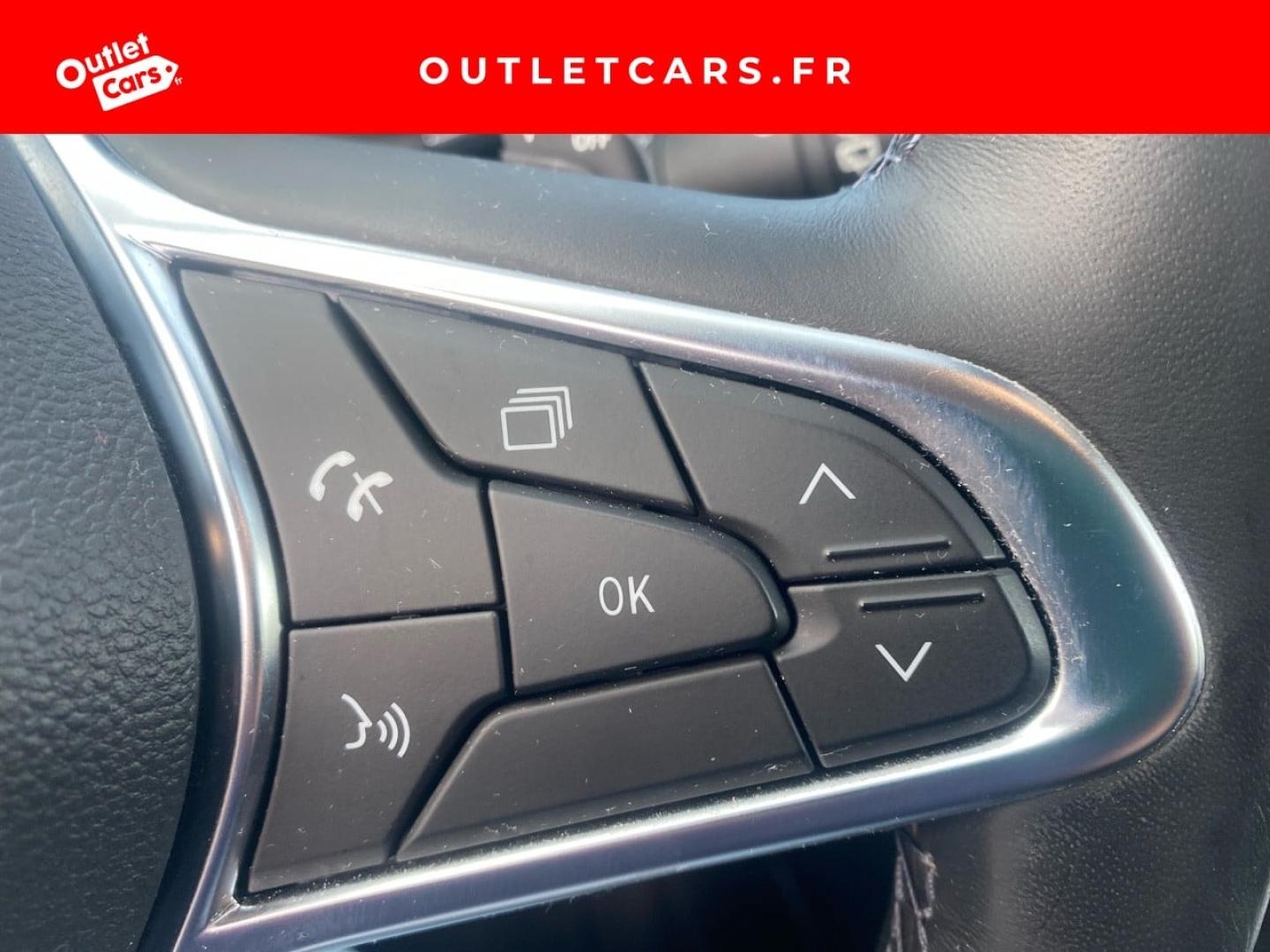 Voitures occasions RENAULT CLIO Intens Rezé