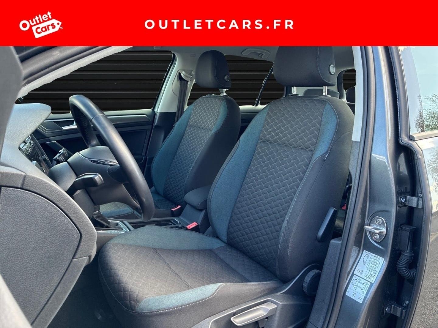 Voitures occasions VOLKSWAGEN GOLF IQ.Drive Rezé