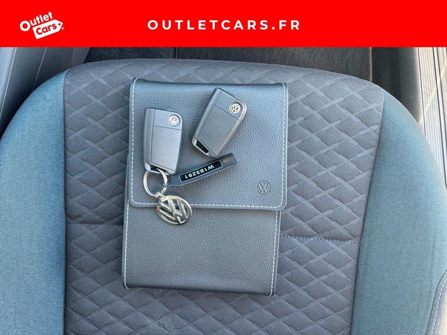 Voitures occasions VOLKSWAGEN GOLF IQ.Drive Rezé