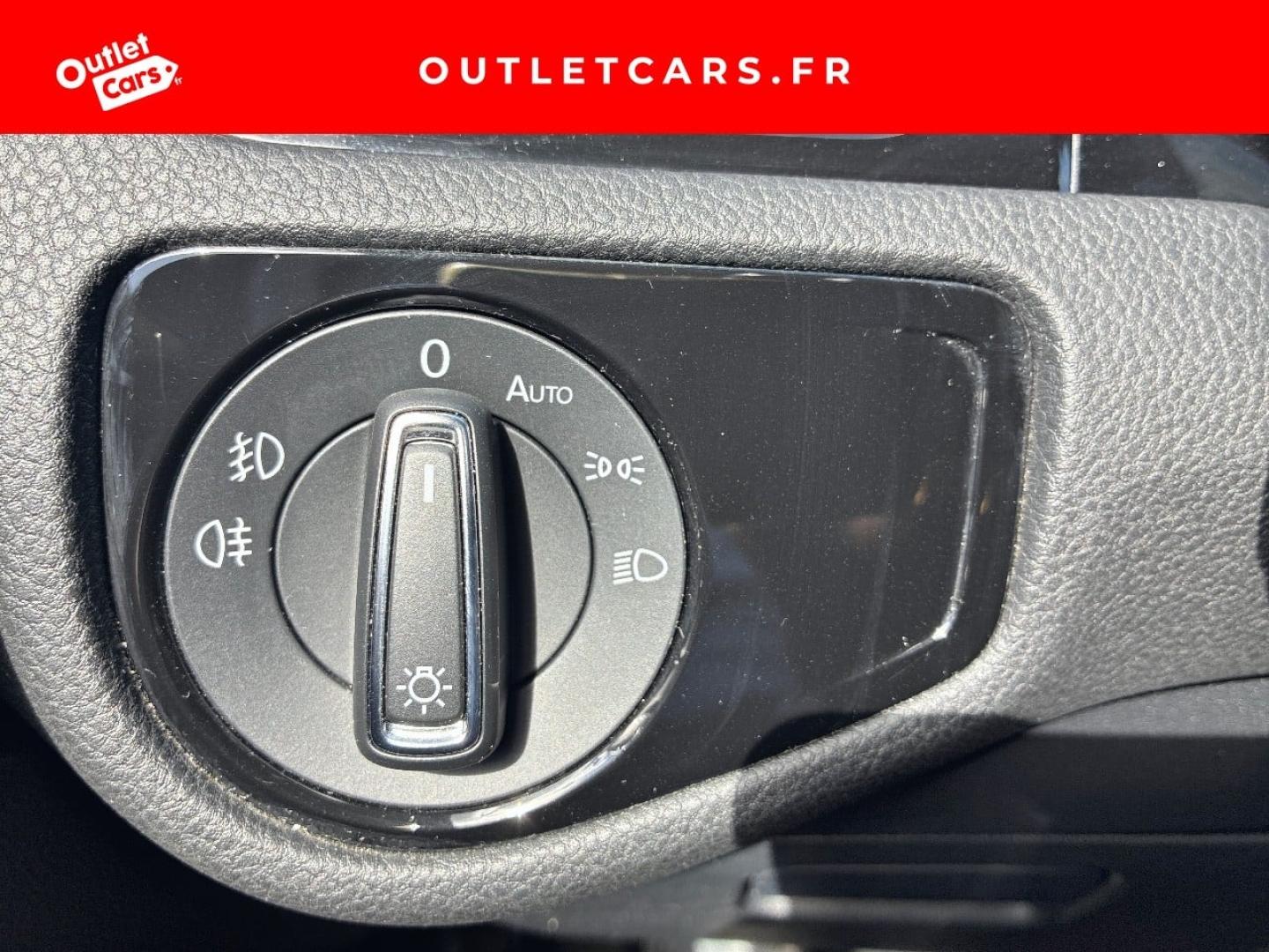 Voitures occasions VOLKSWAGEN GOLF IQ.Drive Rezé