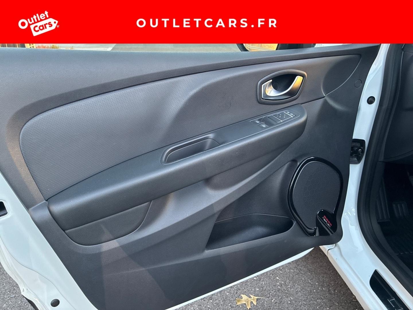 Voitures occasions RENAULT CLIO Limited Rezé