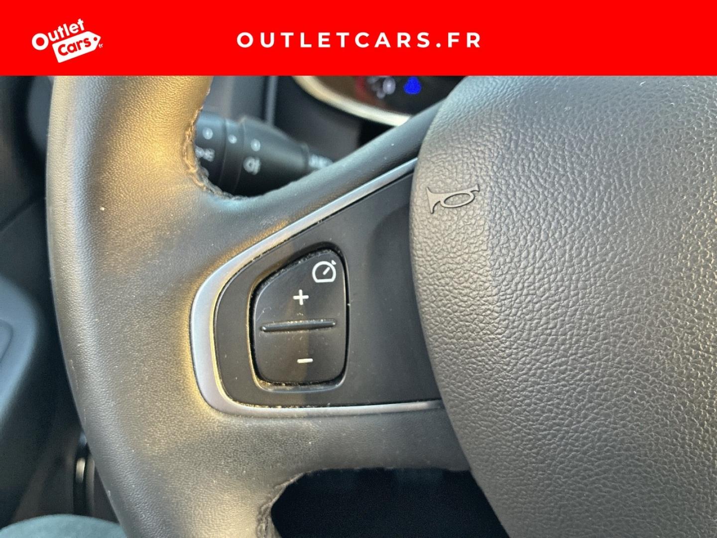 Voitures occasions RENAULT CLIO Limited Rezé