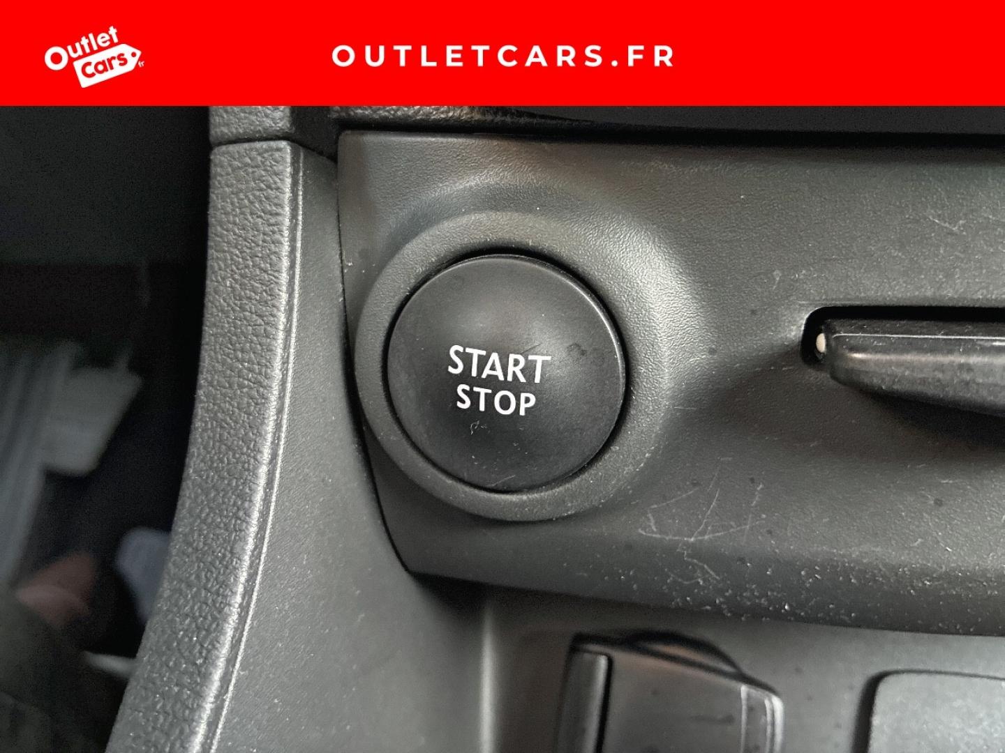 Voitures occasions RENAULT CLIO Limited Rezé