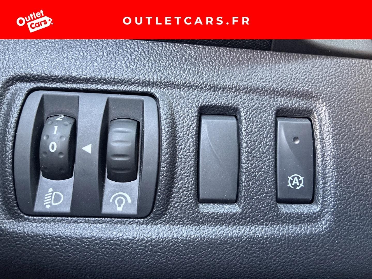 Voitures occasions RENAULT CLIO Limited Rezé