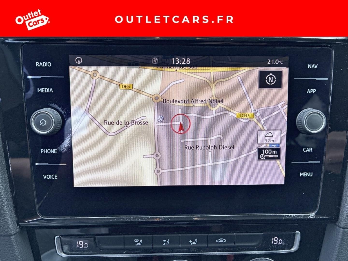 Voitures occasions VOLKSWAGEN GOLF Sound Rezé