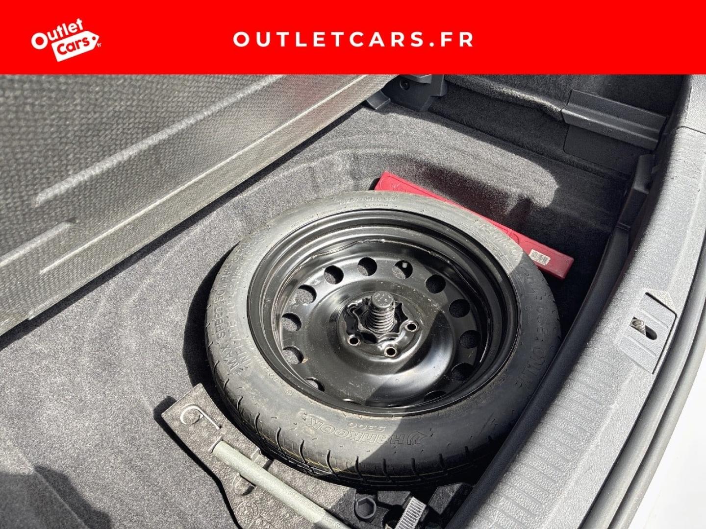Voitures occasions VOLKSWAGEN GOLF Sound Rezé
