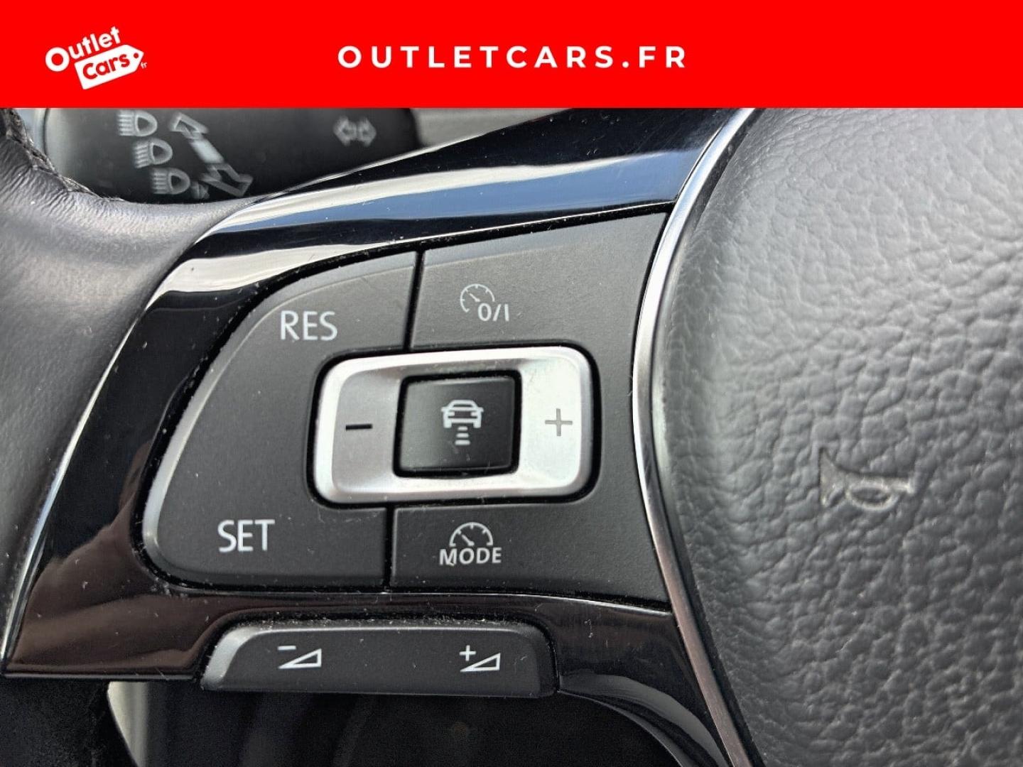 Voitures occasions VOLKSWAGEN GOLF Sound Rezé
