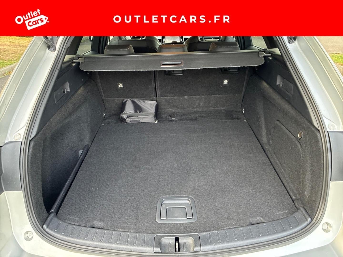 Voitures occasions TOYOTA Corolla Touring Spt Design Rezé