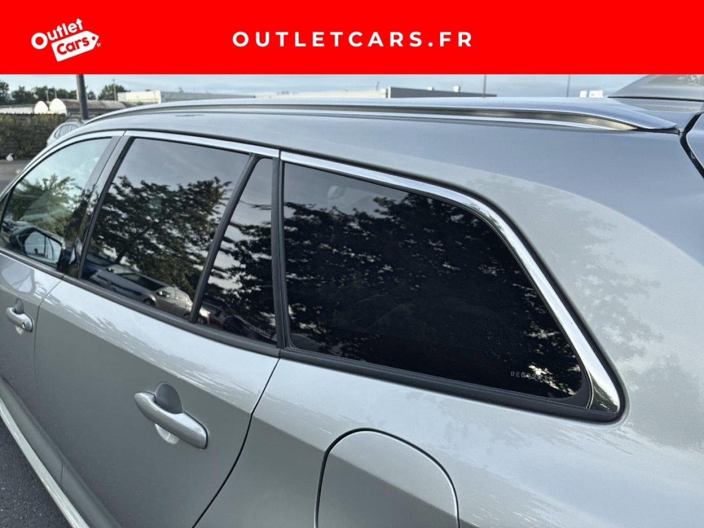 Voitures occasions TOYOTA Corolla Touring Spt Design Rezé