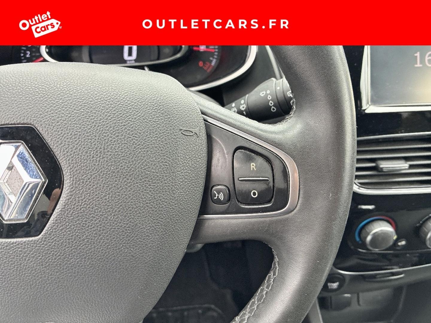 Voitures occasions RENAULT Clio Estate Intens Rezé
