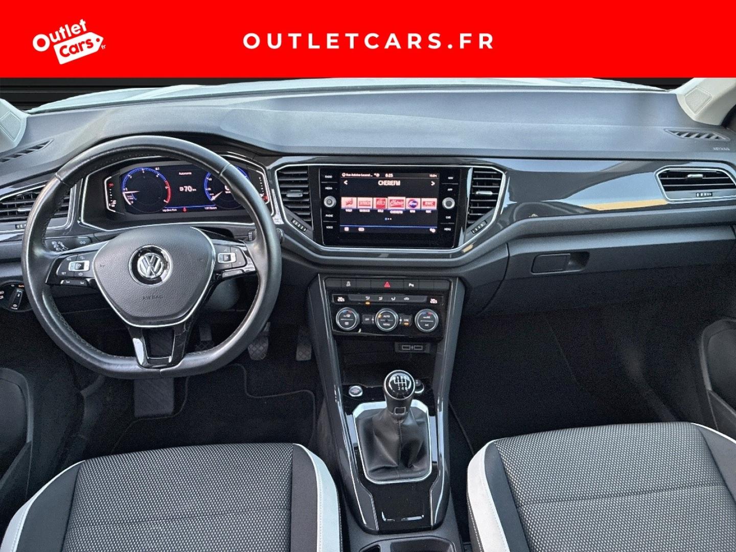 Voitures occasions VOLKSWAGEN T-ROC Carat Rezé