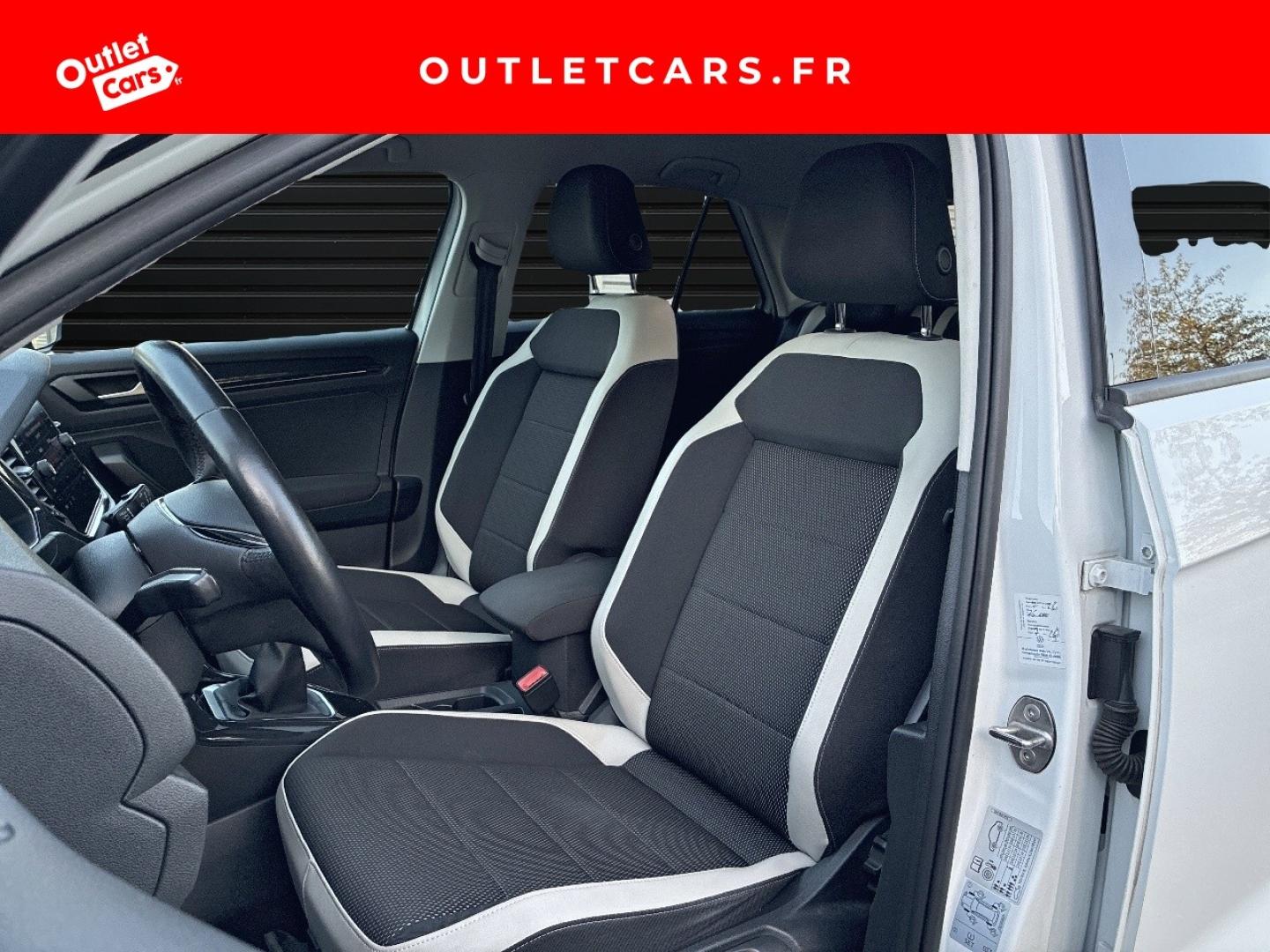 Voitures occasions VOLKSWAGEN T-ROC Carat Rezé