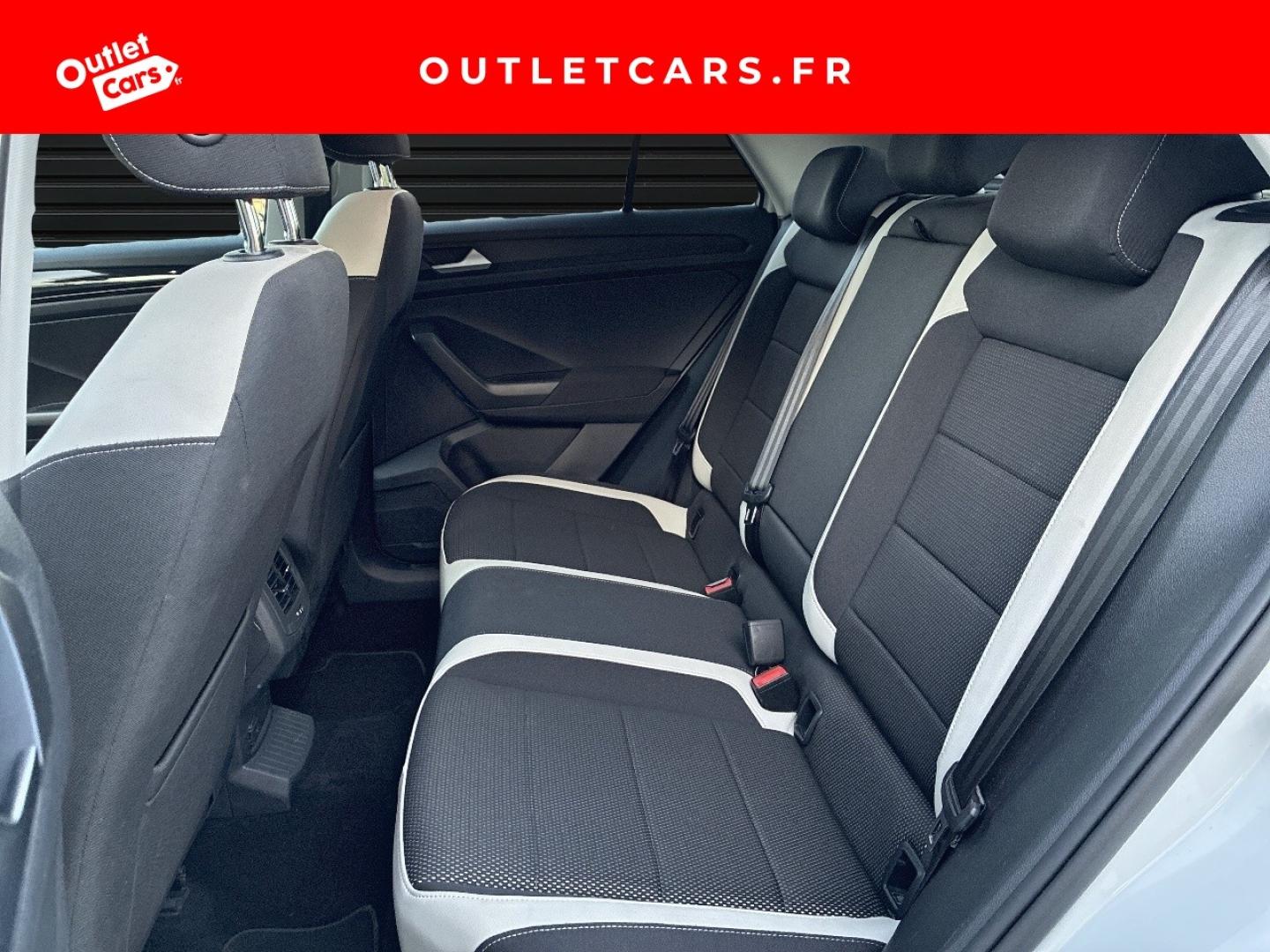Voitures occasions VOLKSWAGEN T-ROC Carat Rezé