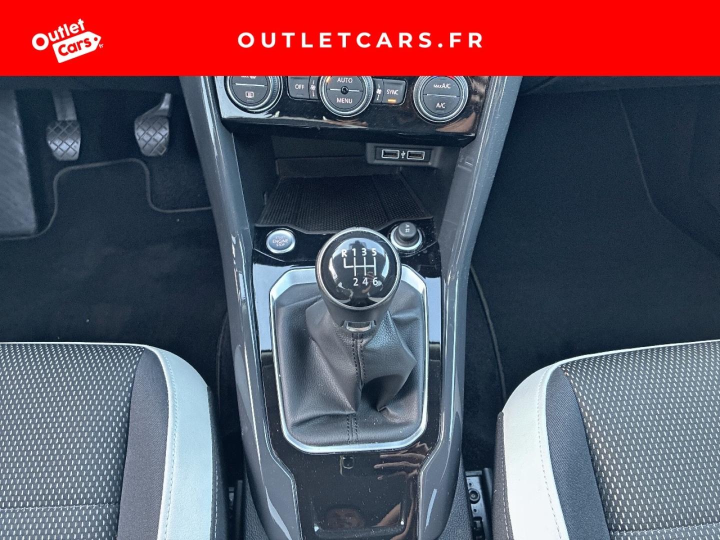 Voitures occasions VOLKSWAGEN T-ROC Carat Rezé