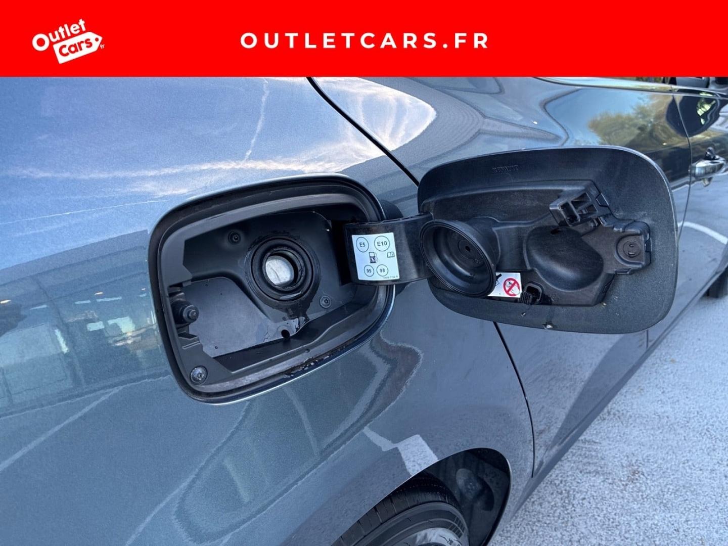 Voitures occasions RENAULT MÉGANE Limited Rezé