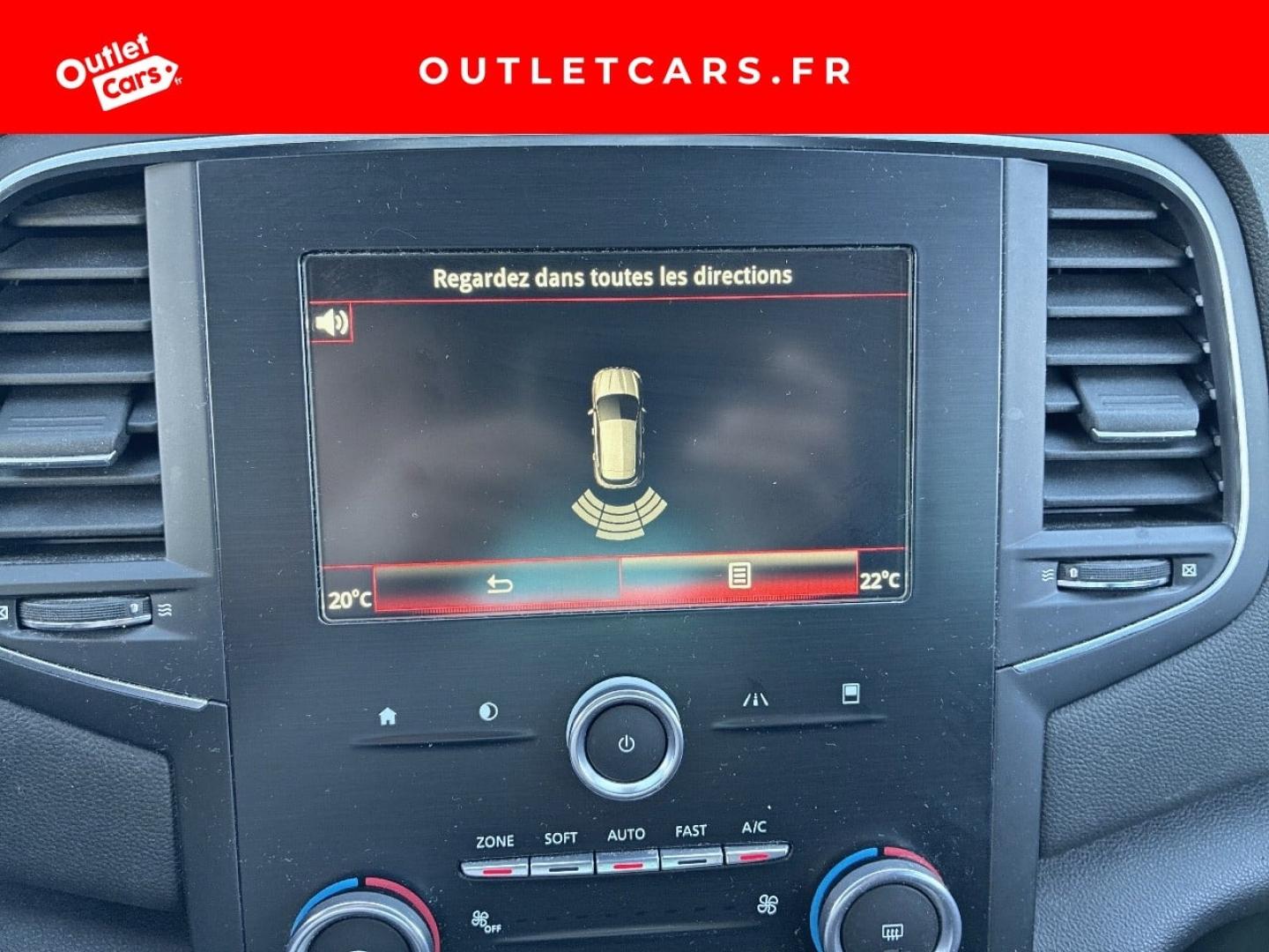 Voitures occasions RENAULT MÉGANE Limited Rezé