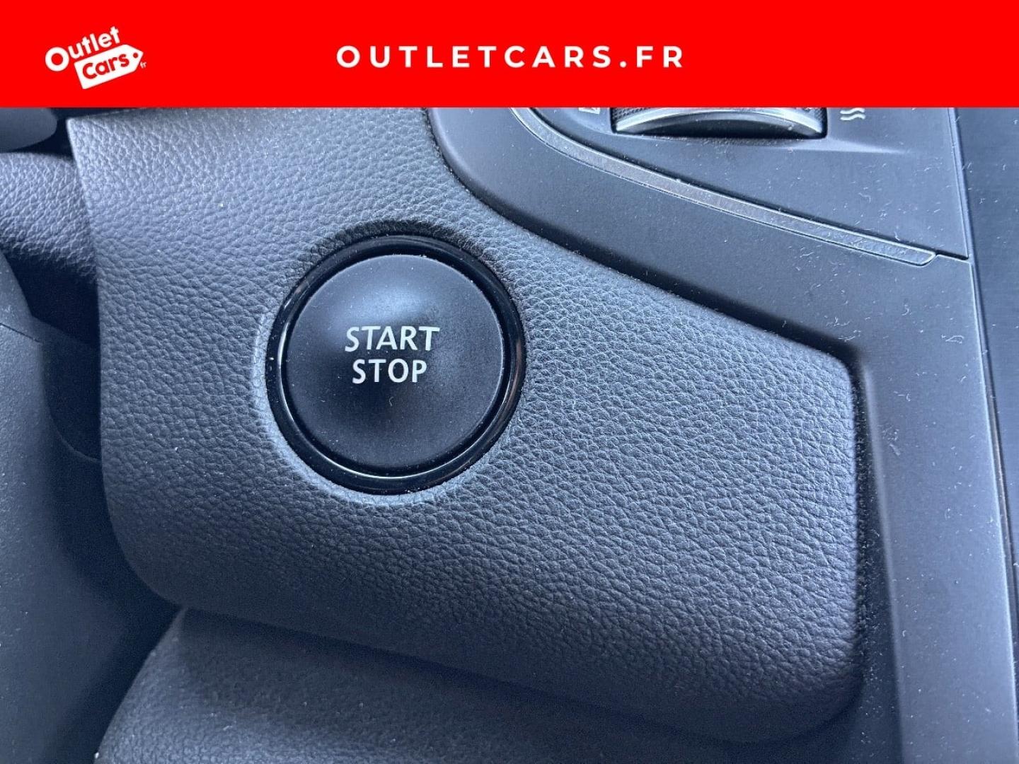 Voitures occasions RENAULT MÉGANE Limited Rezé