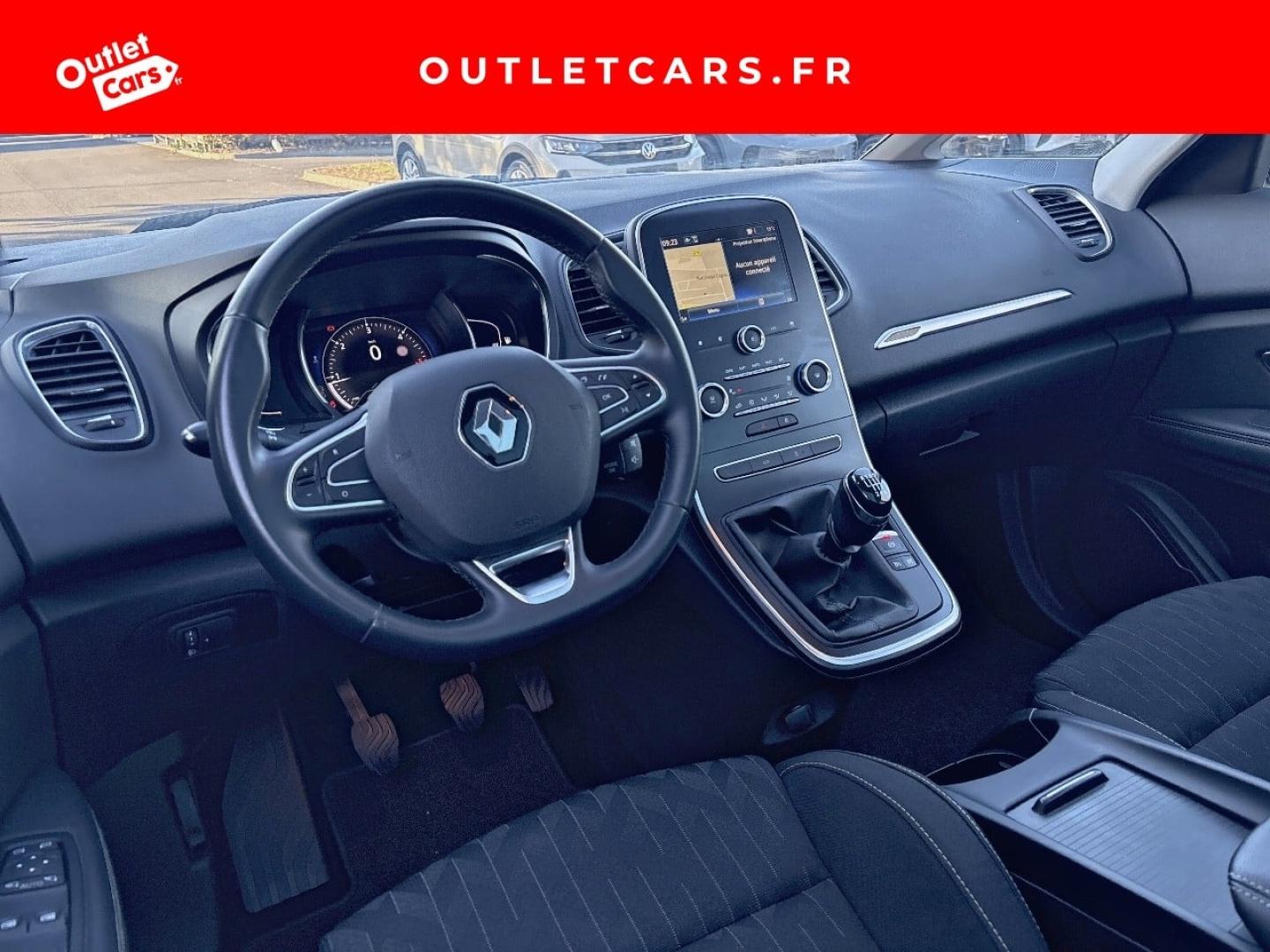 Voitures occasions RENAULT SCENIC Limited Rezé