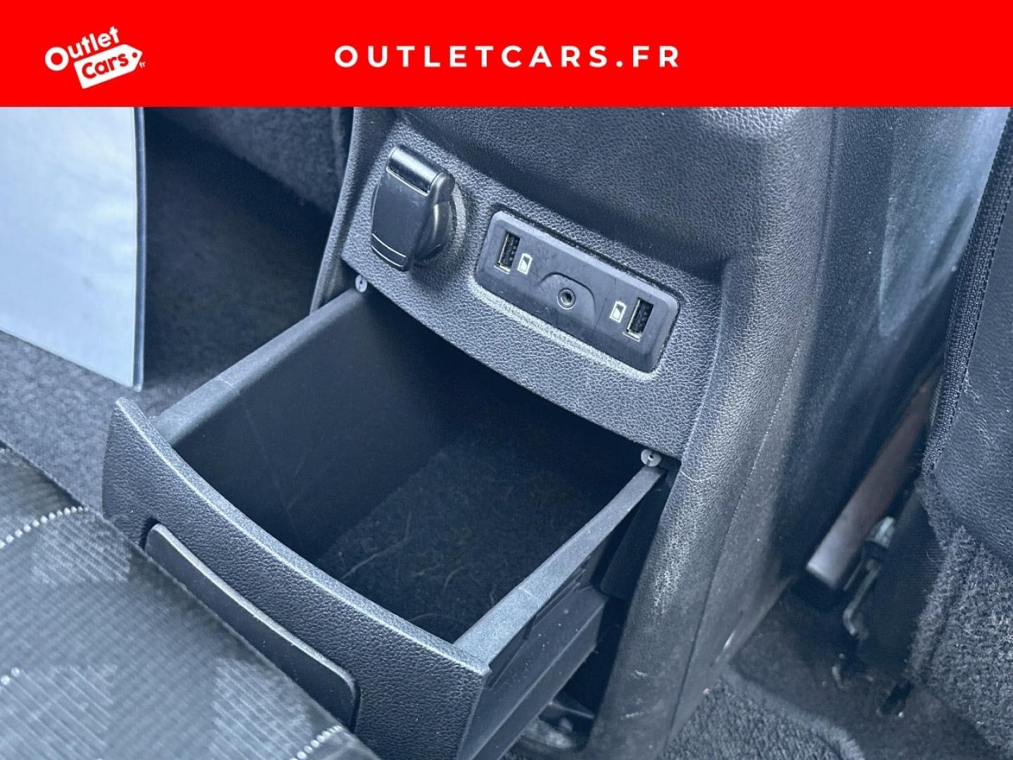 Voitures occasions RENAULT SCENIC Limited Rezé