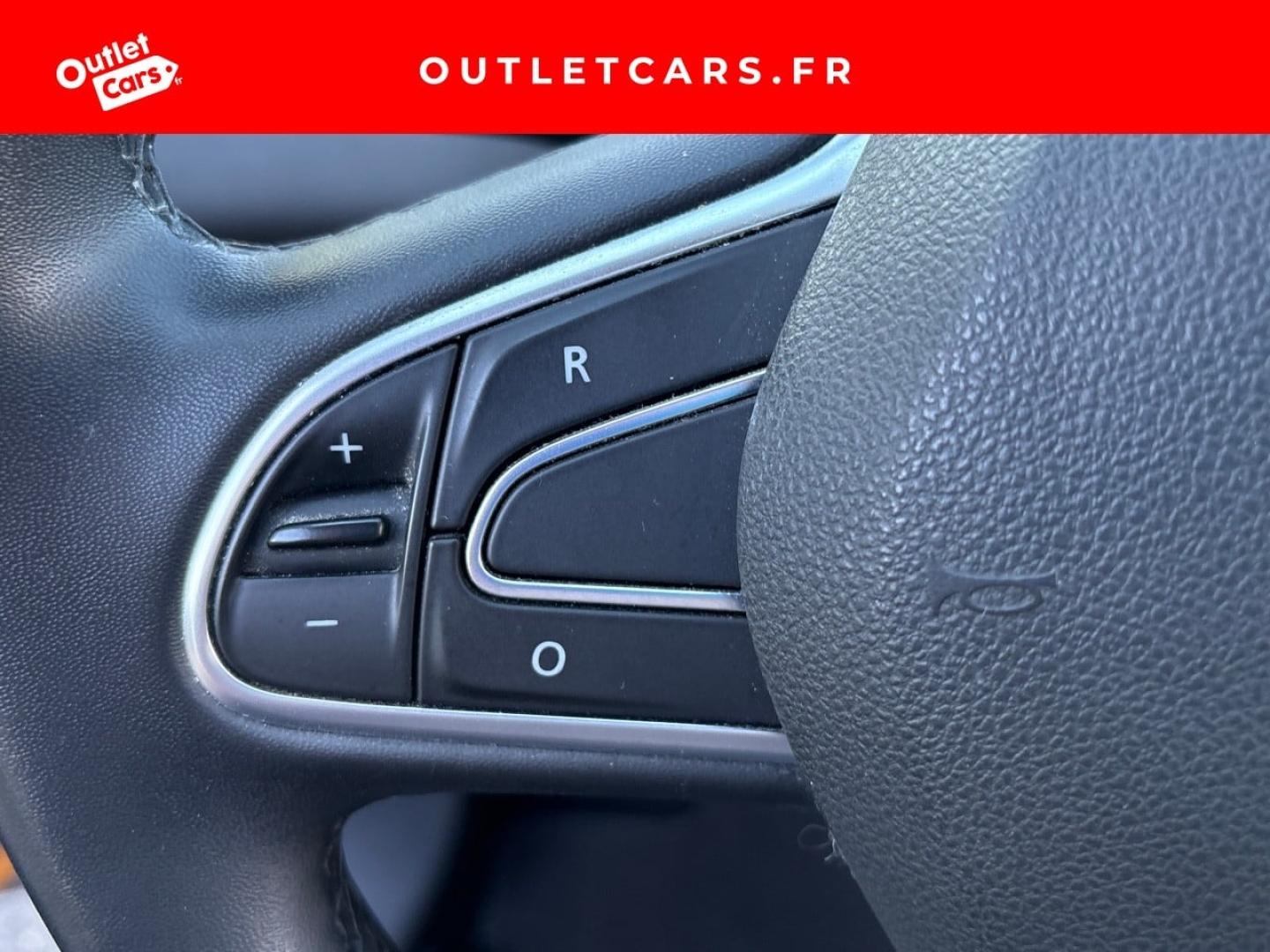 Voitures occasions RENAULT SCENIC Limited Rezé