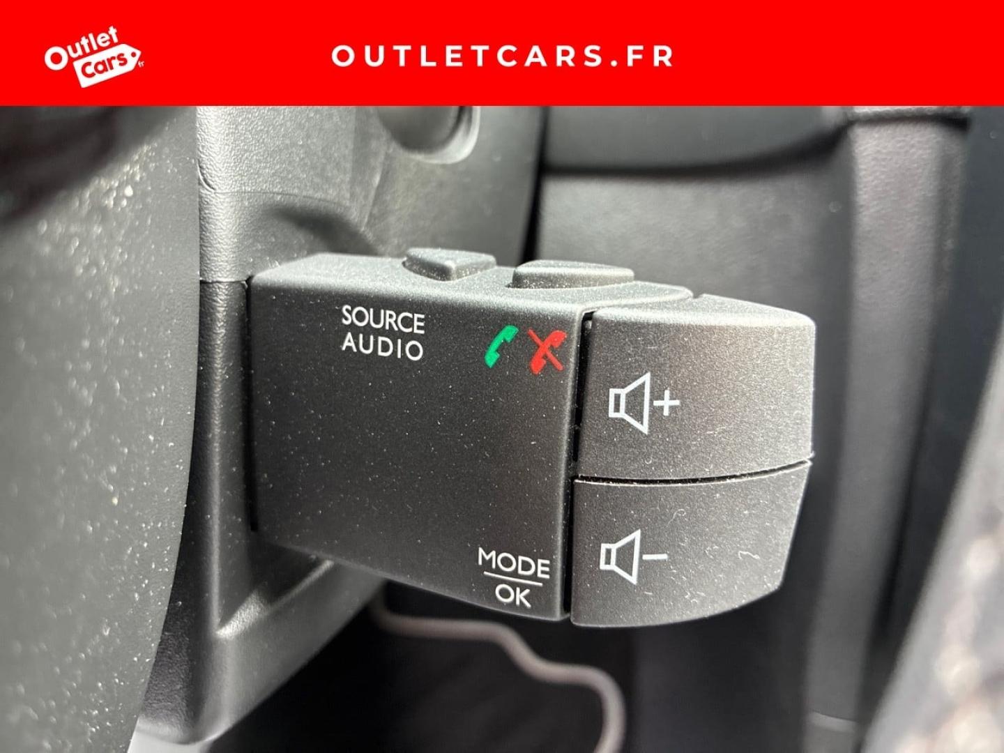 Voitures occasions RENAULT CLIO Intens Rezé