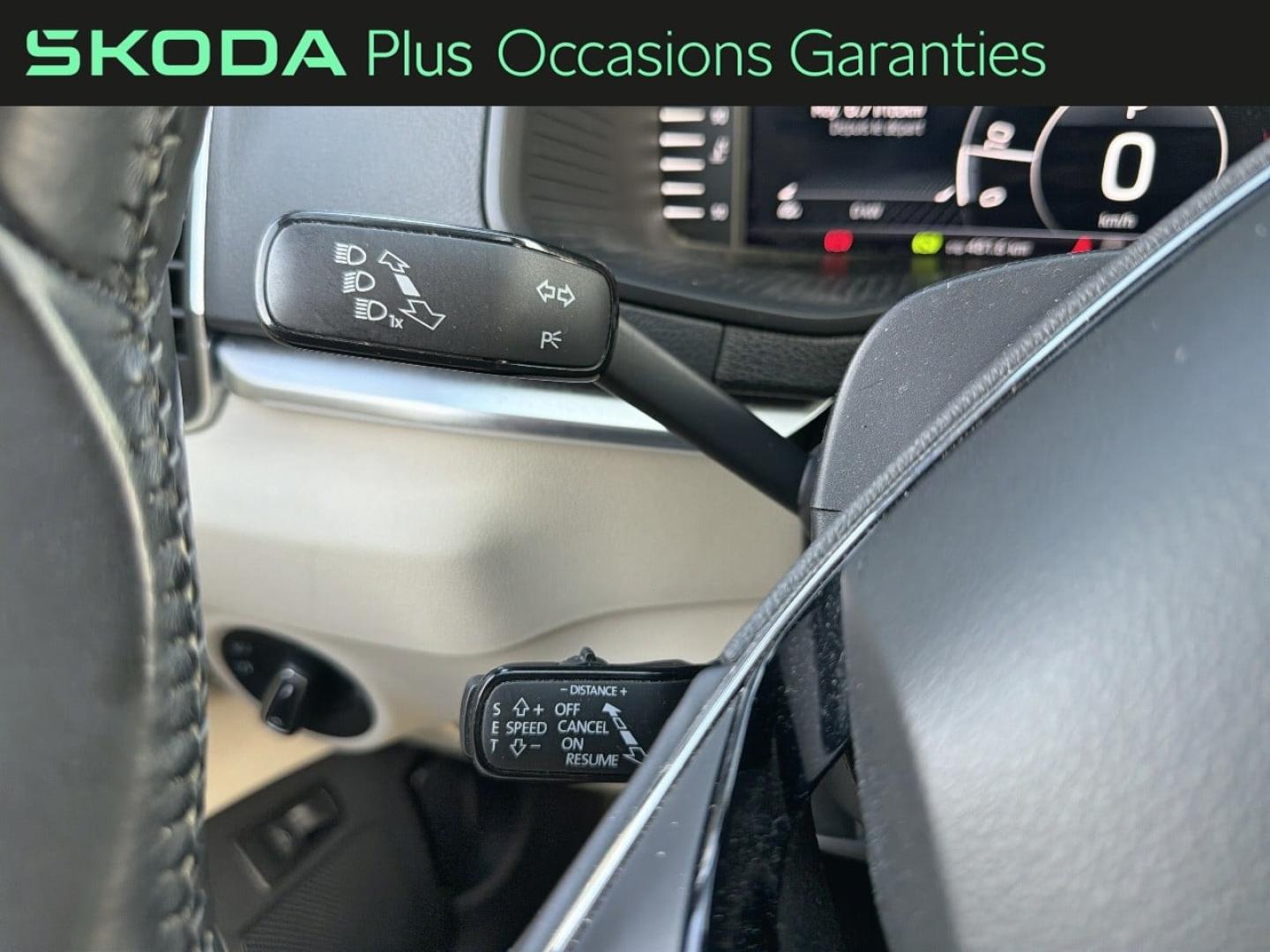 Voitures occasions ŠKODA KAROQ Style Rezé