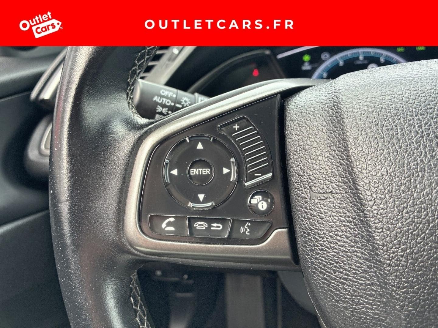 Voitures occasions HONDA CIVIC Executive Rezé