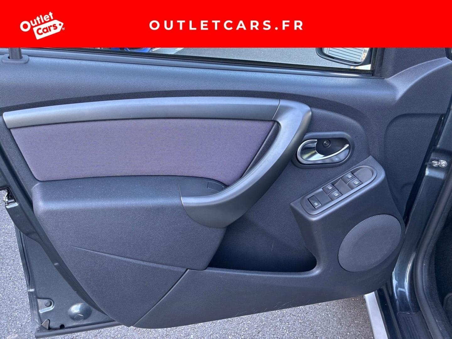 Voitures occasions DACIA DUSTER Black Touch Rezé