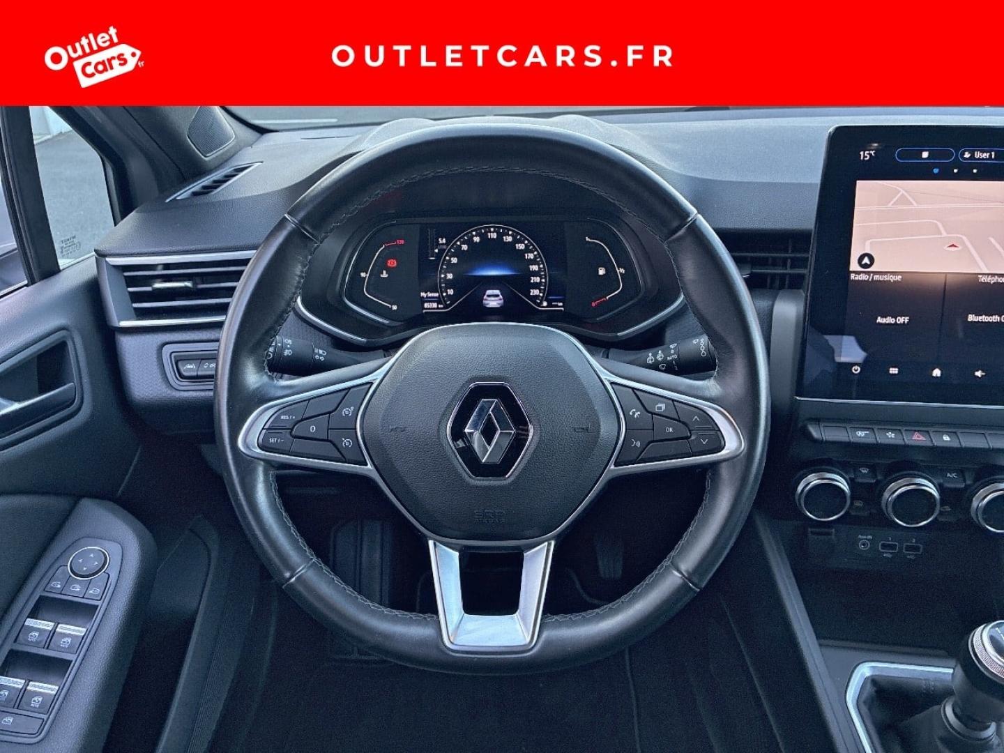 Voitures occasions RENAULT CLIO Intens Rezé