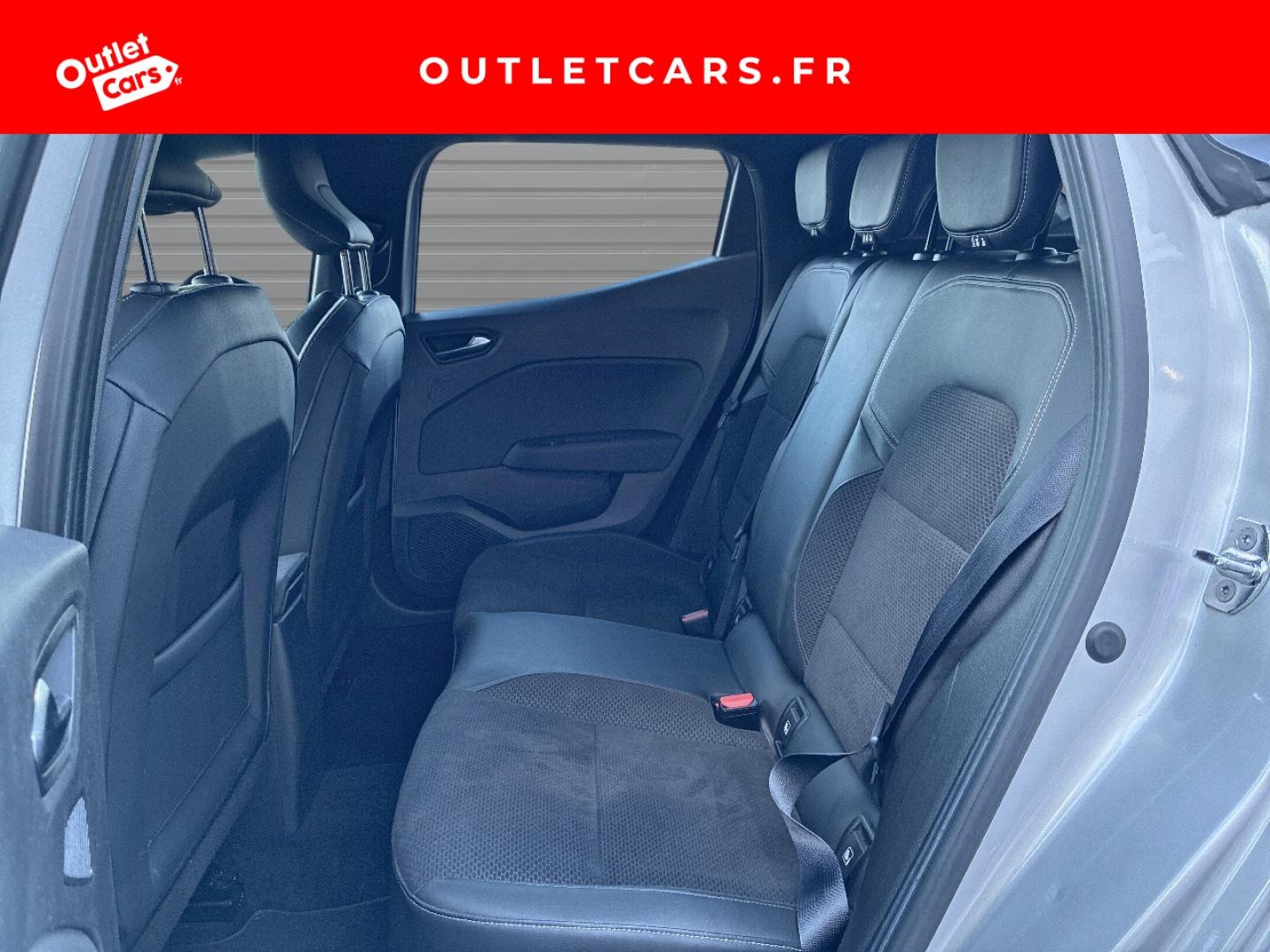 Voitures occasions RENAULT CLIO Intens Rezé