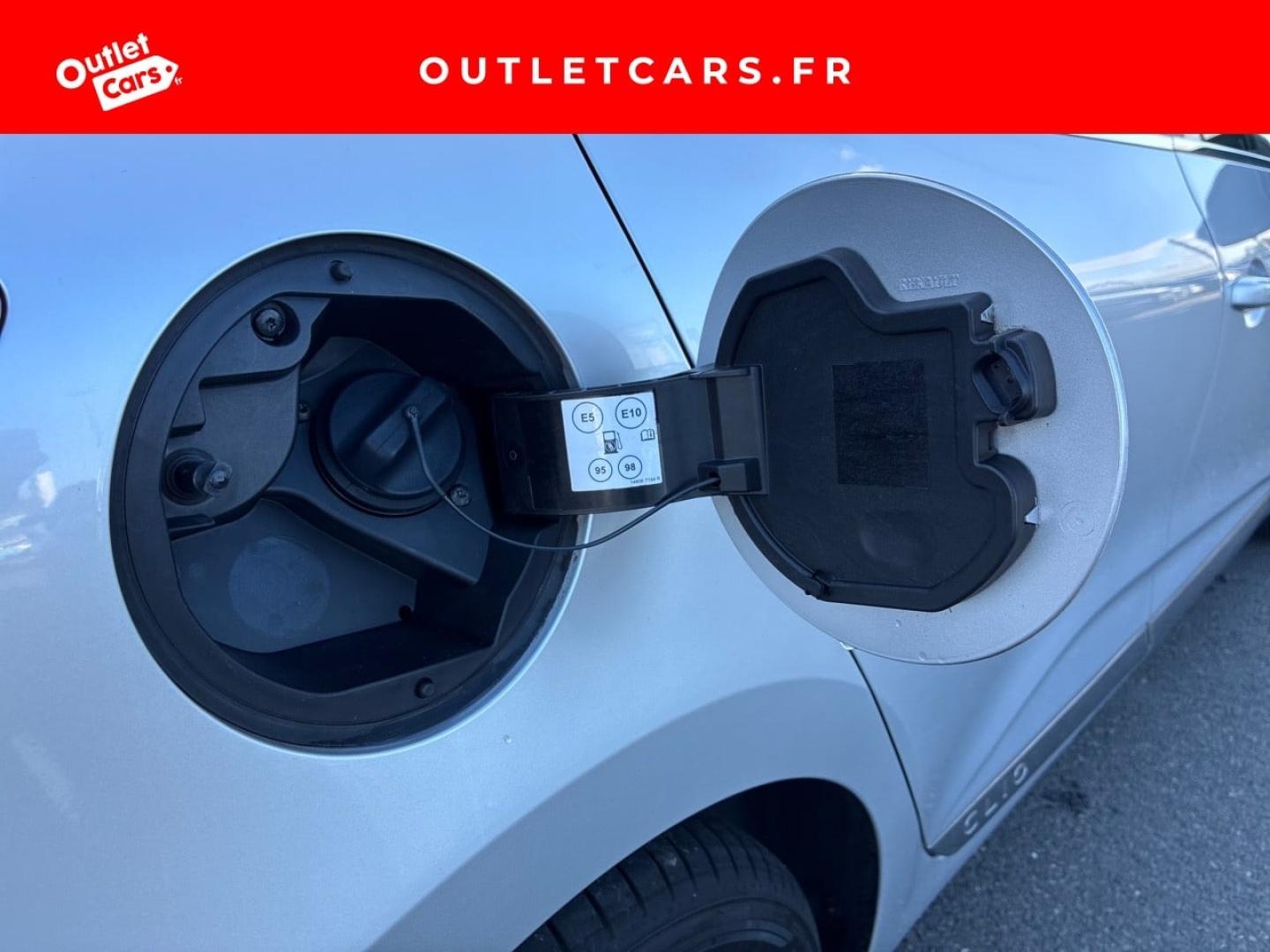 Voitures occasions RENAULT CLIO Intens Rezé