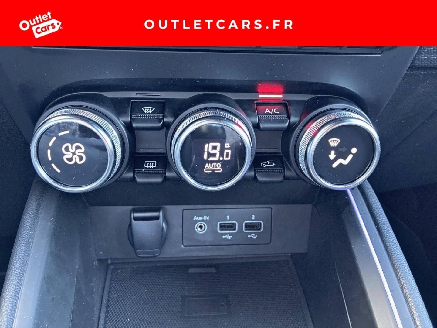 Voitures occasions RENAULT CLIO Intens Rezé