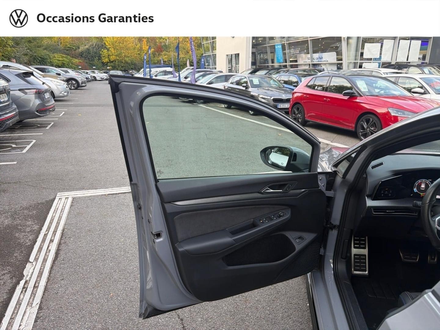Voitures occasions VOLKSWAGEN Golf SW R-Line Metz