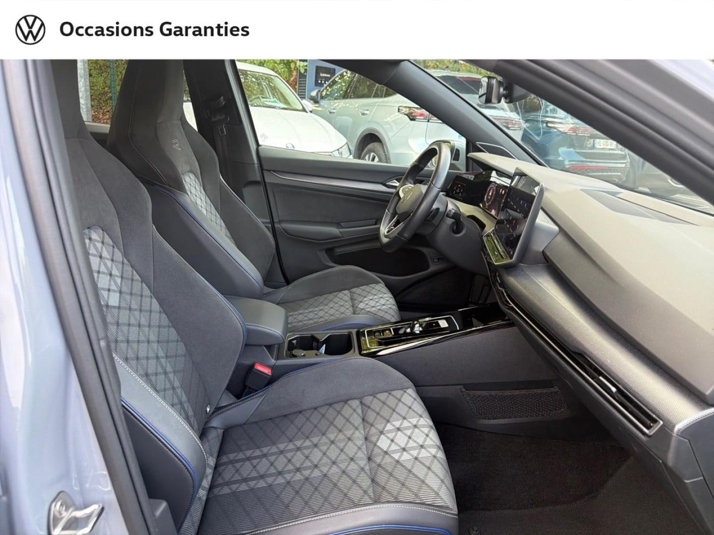 Voitures occasions VOLKSWAGEN Golf SW R-Line Metz