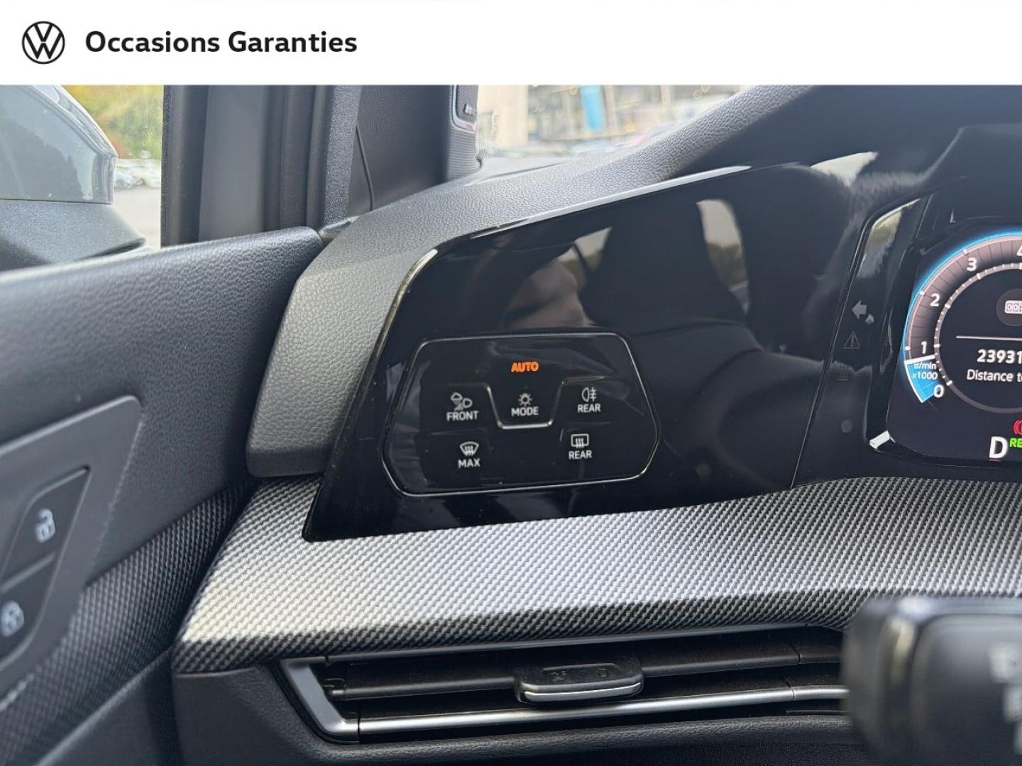 Voitures occasions VOLKSWAGEN Golf SW R-Line Metz