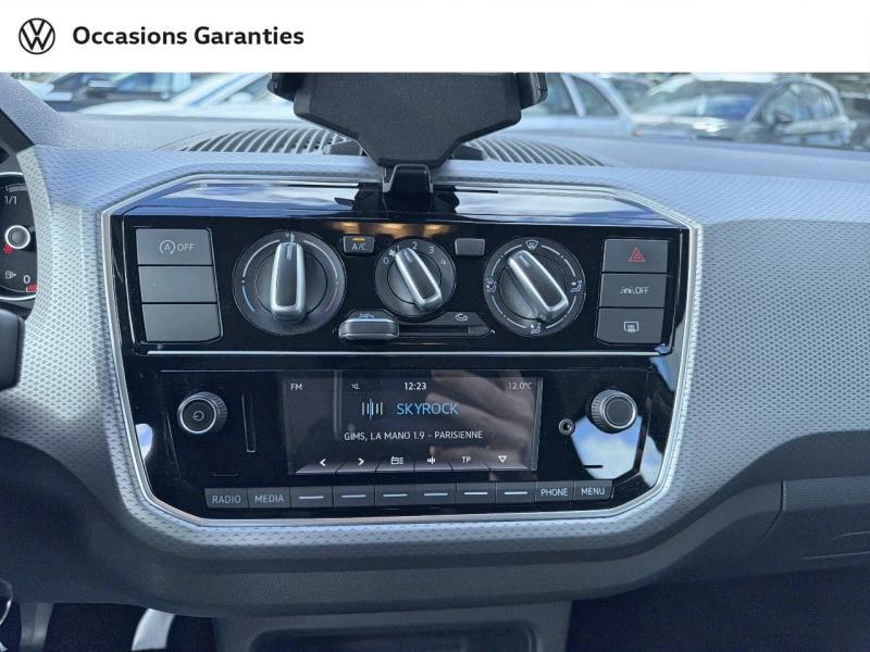 Voitures occasions VOLKSWAGEN up! Active Metz