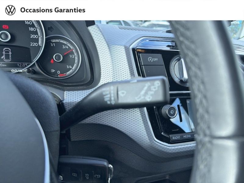 Voitures occasions VOLKSWAGEN up! Active Metz