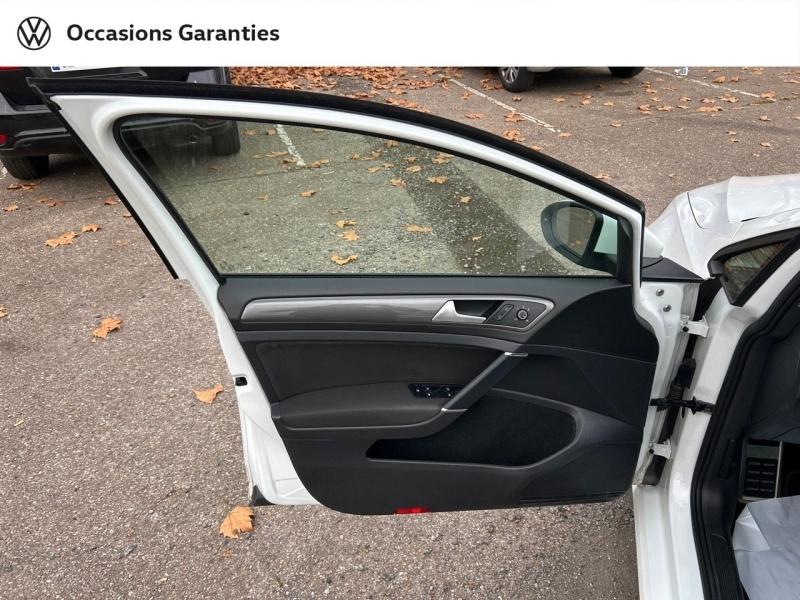 Voitures occasions VOLKSWAGEN GOLF Connect Metz