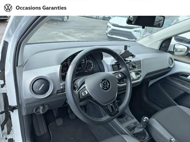 Voitures occasions VOLKSWAGEN up! Active Metz
