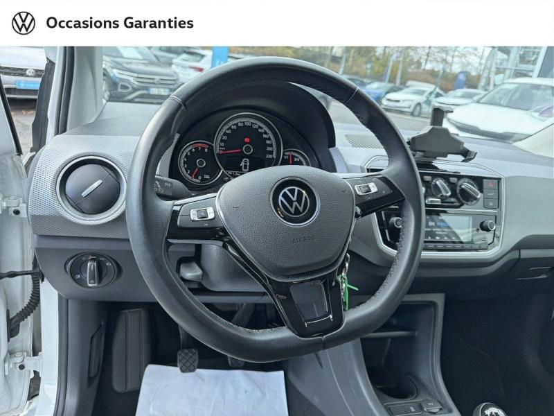 Voitures occasions VOLKSWAGEN up! Active Metz