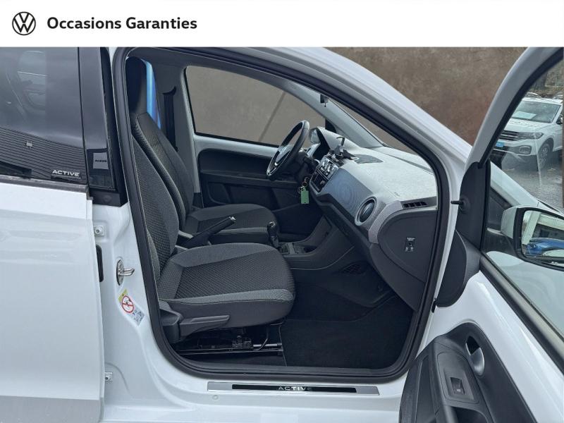 Voitures occasions VOLKSWAGEN up! Active Metz