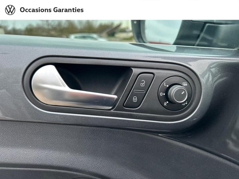 Voitures occasions VOLKSWAGEN Coccinelle Cabriolet Design Metz