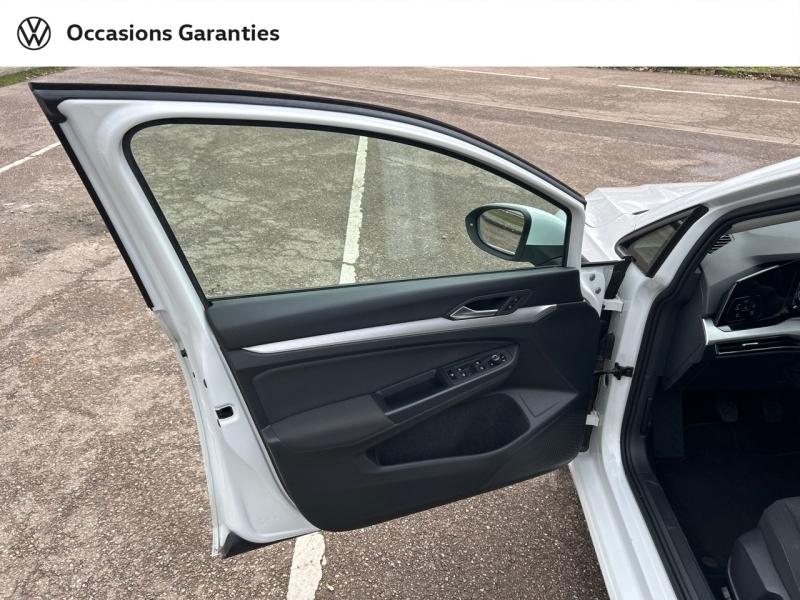 Voitures occasions VOLKSWAGEN GOLF Life 1st Metz