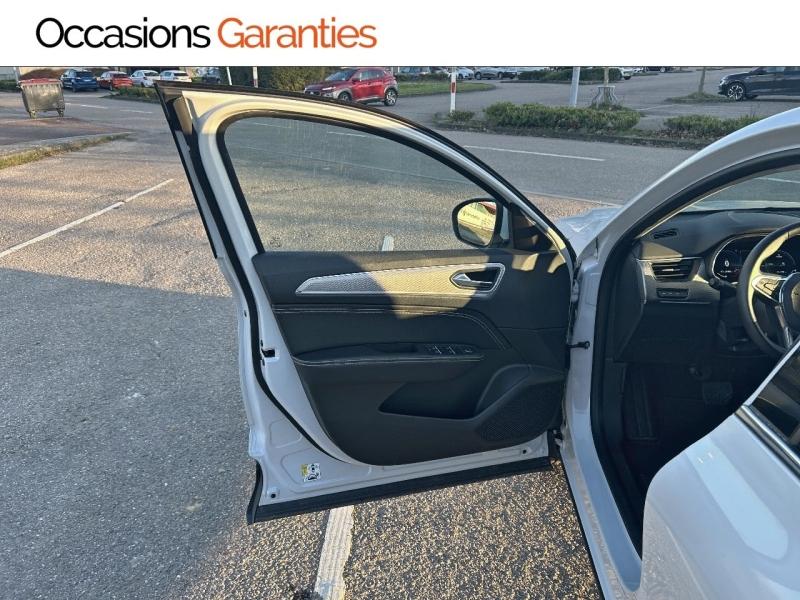 Voitures occasions RENAULT Arkana Techno Metz