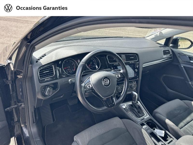 Voitures occasions VOLKSWAGEN GOLF Carat Metz