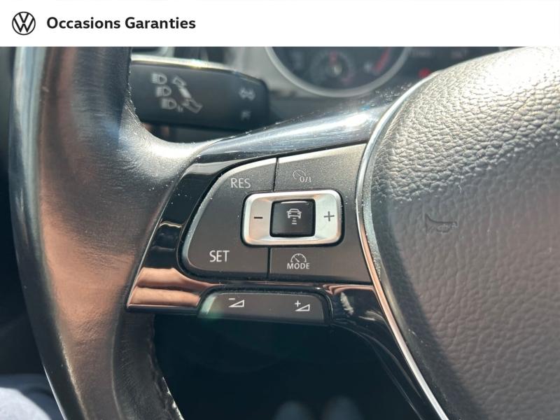 Voitures occasions VOLKSWAGEN GOLF Carat Metz